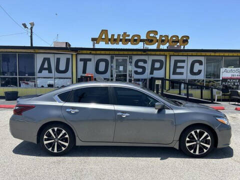 2017 Nissan Altima for sale at AUTOSPEC Inc in Houston TX