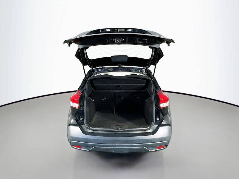 2019 Nissan Kicks SV