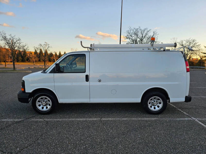 2010 Chevrolet Express 1500