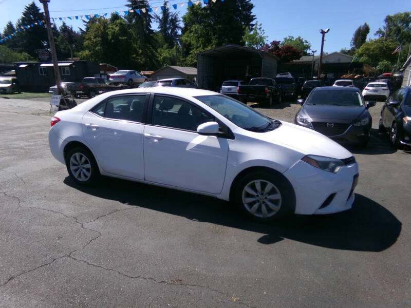 2015 Toyota Corolla LE