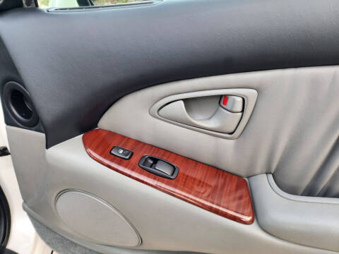 2004 Mitsubishi Diamante LS