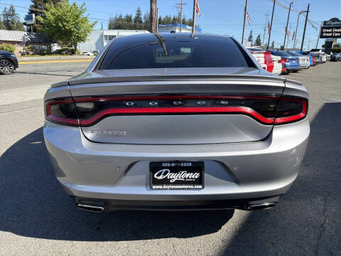 2015 Dodge Charger SE