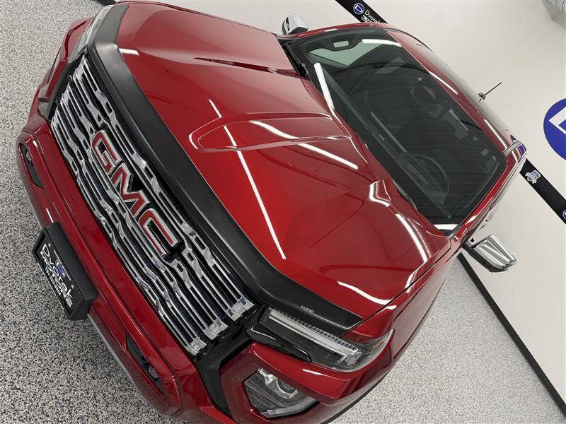 2023 GMC Canyon Denali