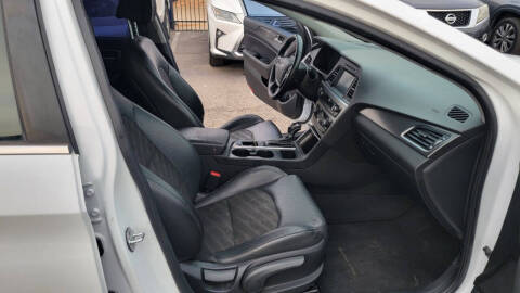 2017 Hyundai Sonata Limited