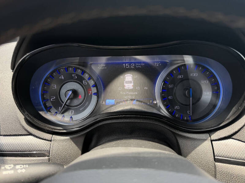 2016 Chrysler 300 S