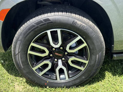2022 GMC Yukon AT4