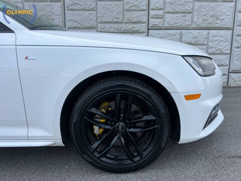 2017 Audi A4 2.0T quattro Premium