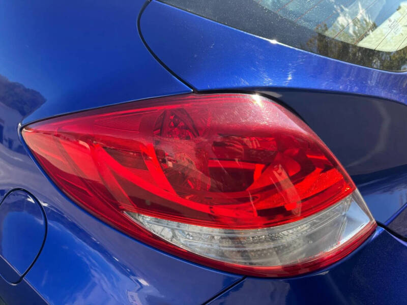 2012 Hyundai Veloster