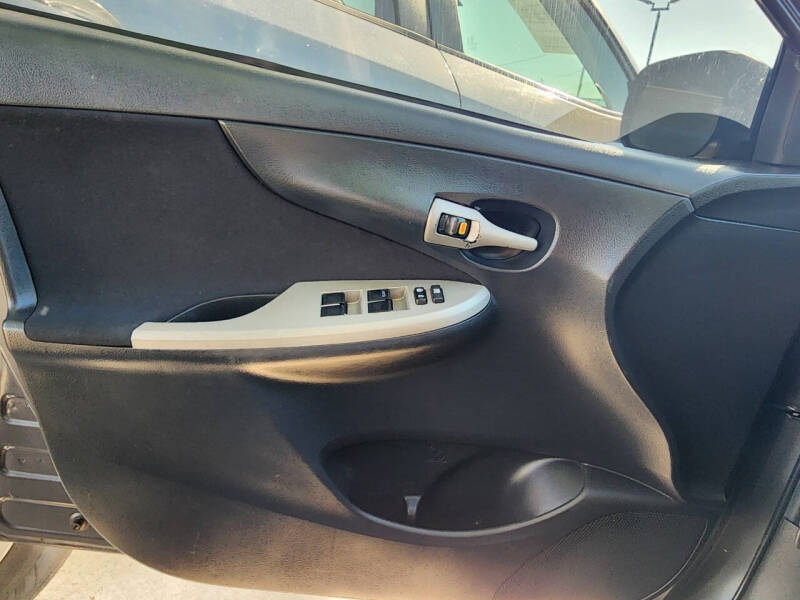 2011 Toyota Corolla S