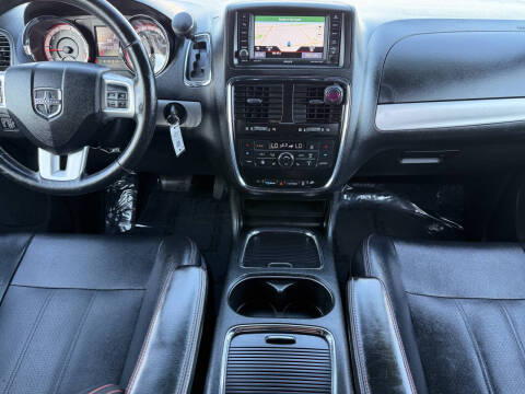 2017 Dodge Grand Caravan GT