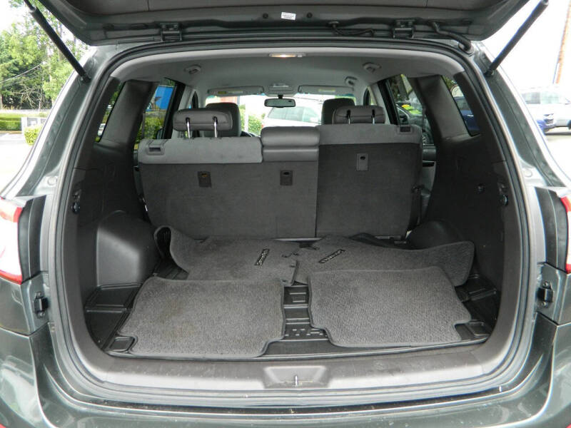 2011 Hyundai Santa Fe SE