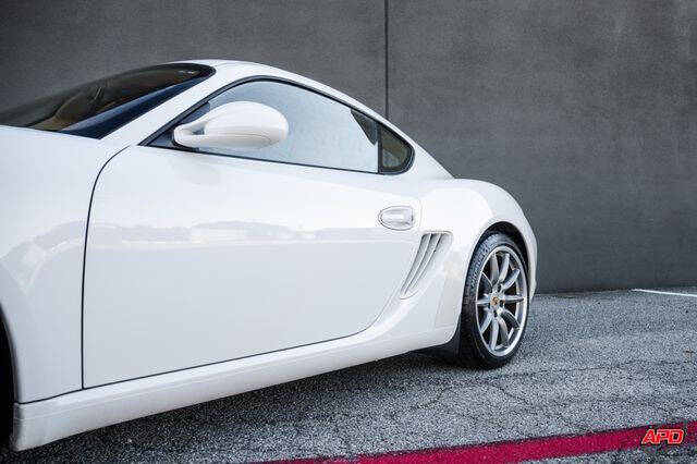 2011 Porsche Cayman
