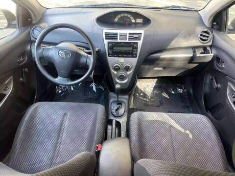 2007 Toyota Yaris