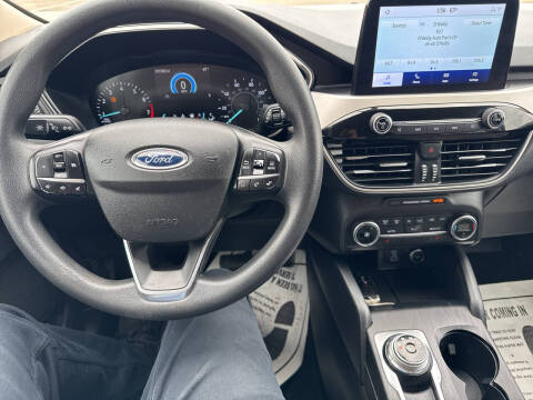 2020 Ford Escape SE