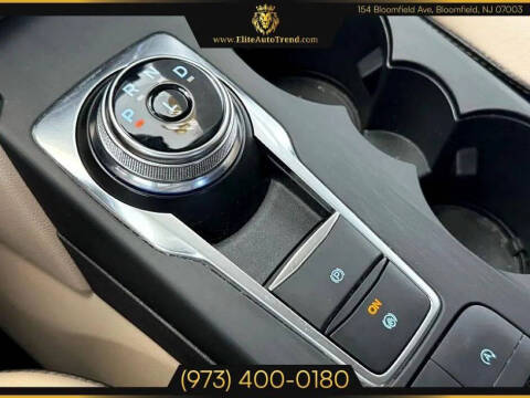 2020 Ford Escape SEL