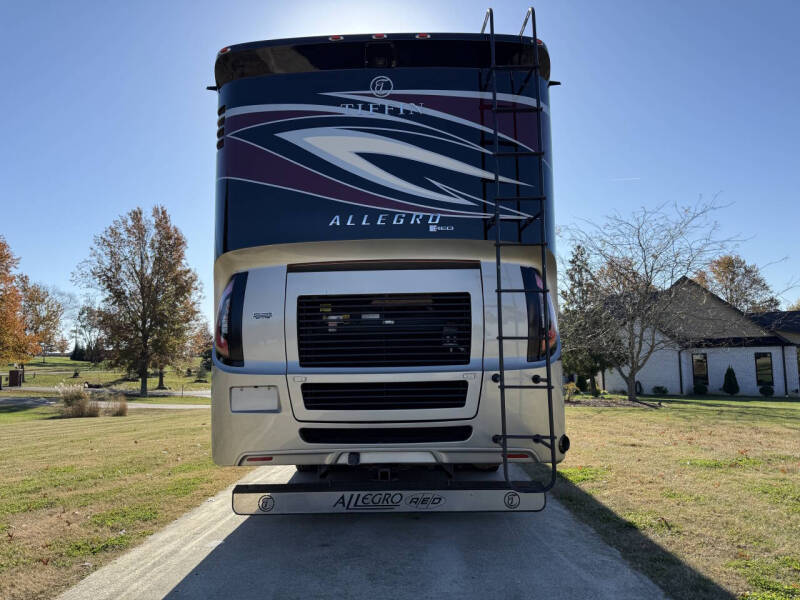 2018 Tiffin Allegro RED