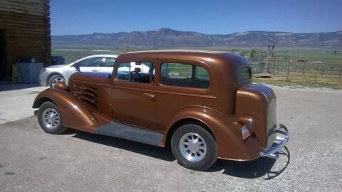 1933 Oldsmobile Custom Cruiser