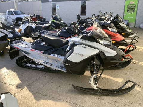 2020 Ski-Doo Renegade® Sport REV®
