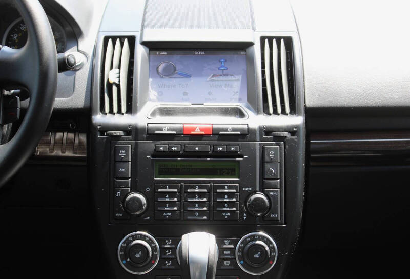 2011 Land Rover LR2