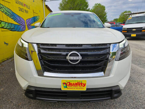 2023 Nissan Pathfinder SV