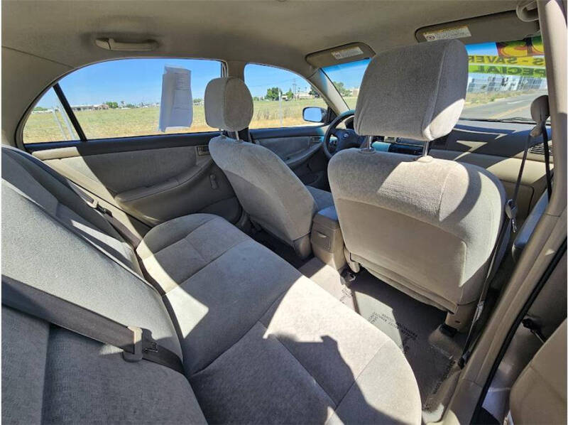 2003 Toyota Corolla