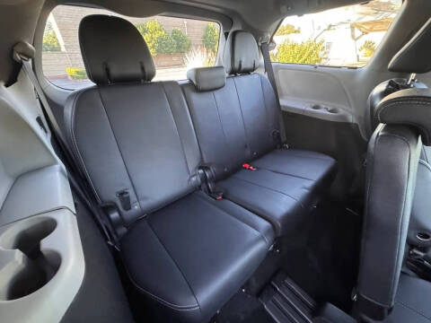 2017 Toyota Sienna