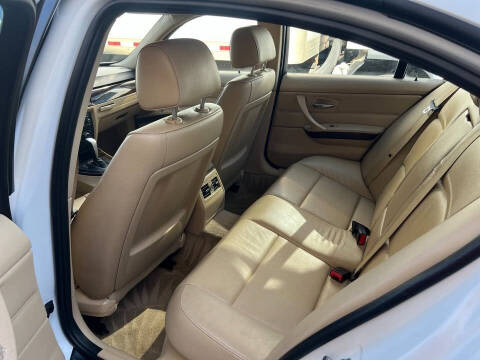 2011 BMW 3 Series 328i