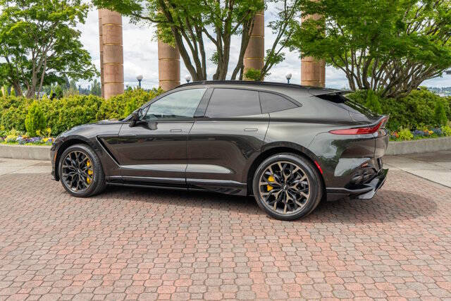 2023 Aston Martin DBX 4