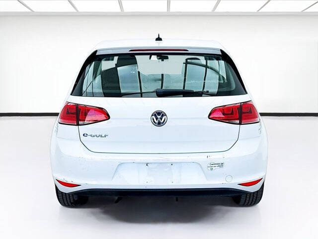 2016 Volkswagen e-Golf SE