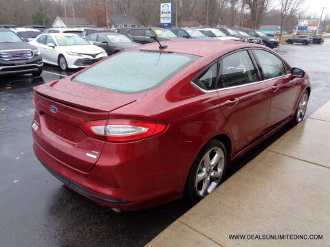 2016 Ford Fusion SE