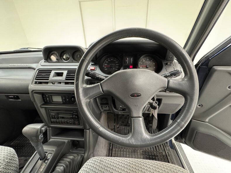 1995 Mitsubishi Montero