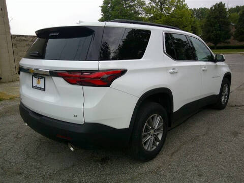 2023 Chevrolet Traverse LT Cloth