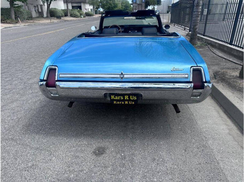 1969 Oldsmobile Cutlass