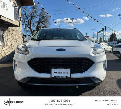 2020 Ford Escape Titanium