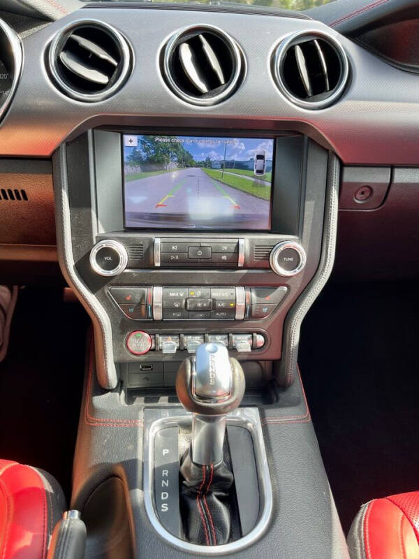 2019 Ford Mustang EcoBoost Premium