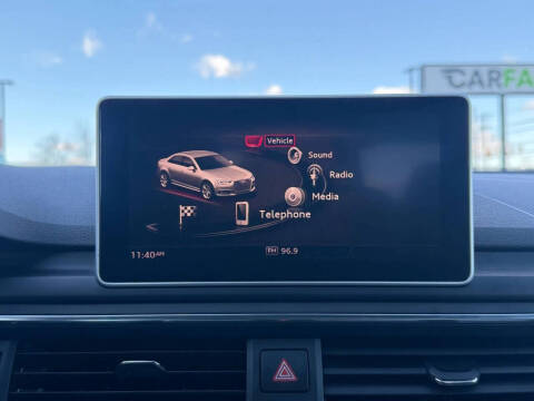 2017 Audi A4 2.0T quattro Premium Plus