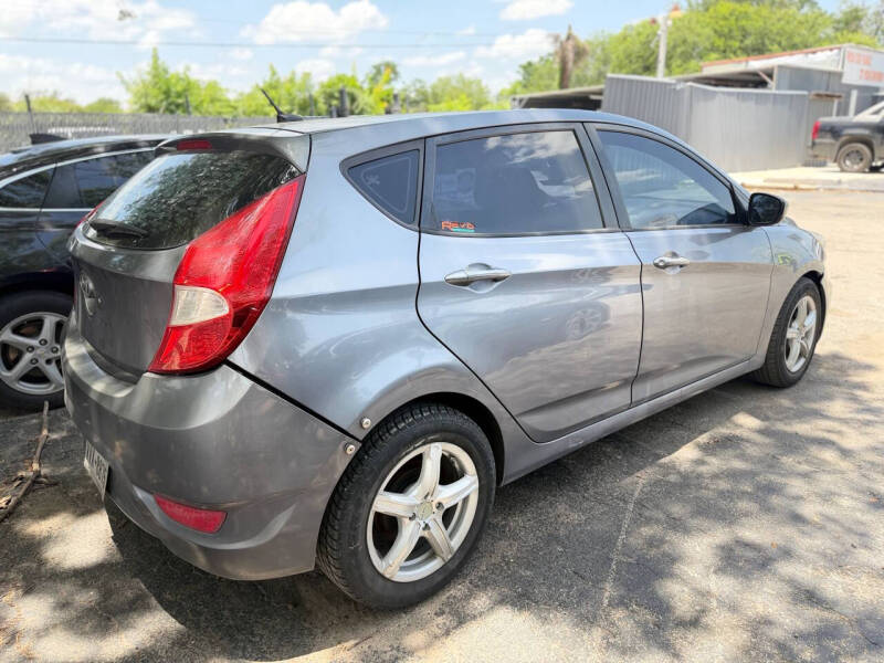 2015 Hyundai Accent GS