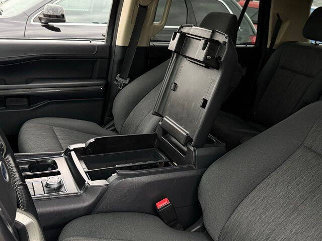 2022 Ford Expedition MAX XLT