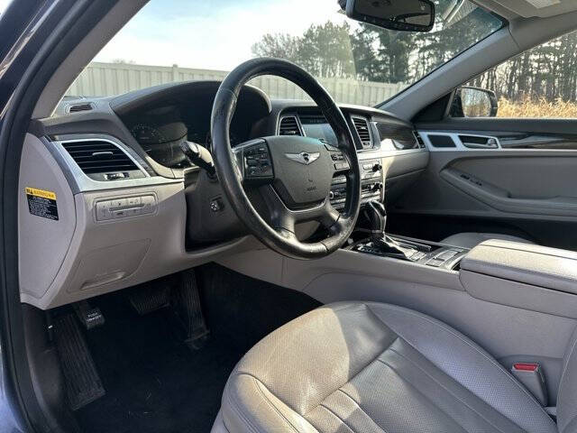 2015 Hyundai Genesis