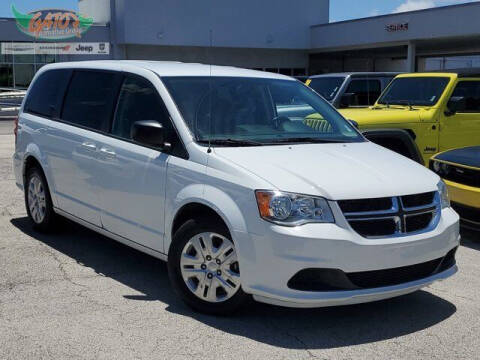 2018 Dodge Grand Caravan for sale at GATOR'S IMPORT SUPERSTORE in Melbourne FL