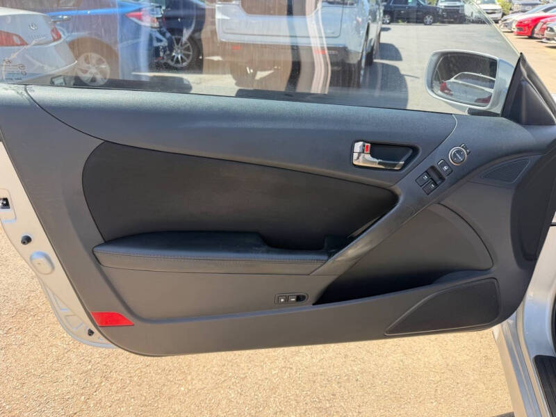 2015 Hyundai Genesis Coupe 3.8