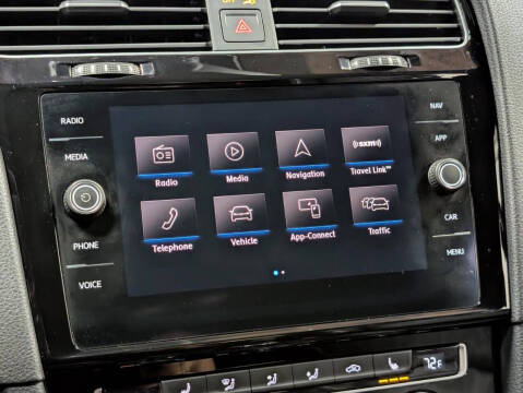 2019 Volkswagen Golf R 4Motion