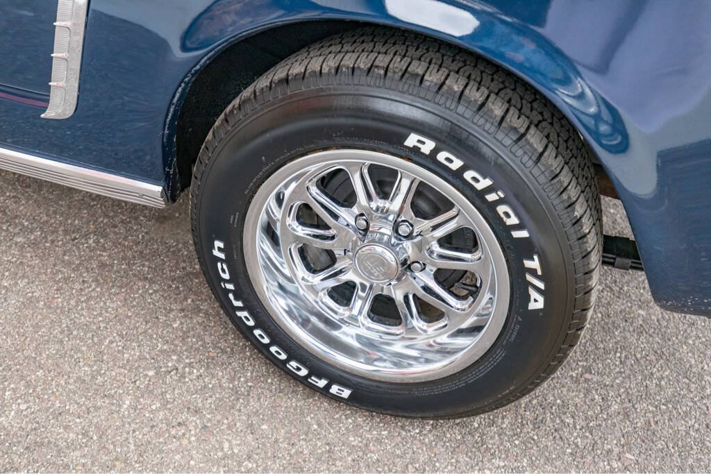 1965 Ford Mustang 53