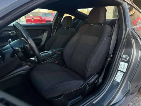 2017 Ford Mustang V6