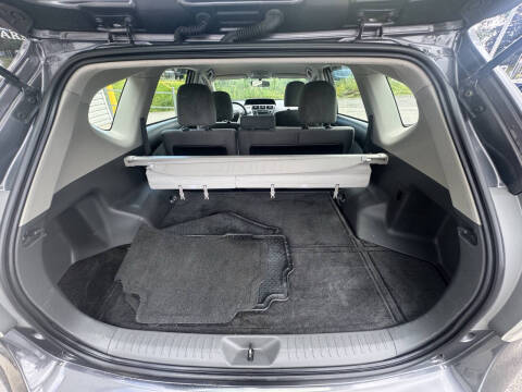 2012 Toyota Prius v Two