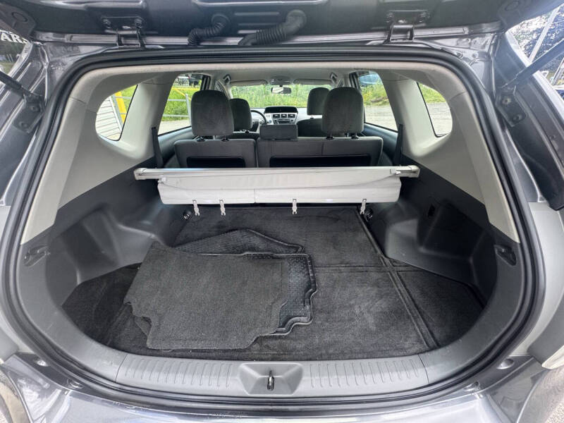 2012 Toyota Prius v Two