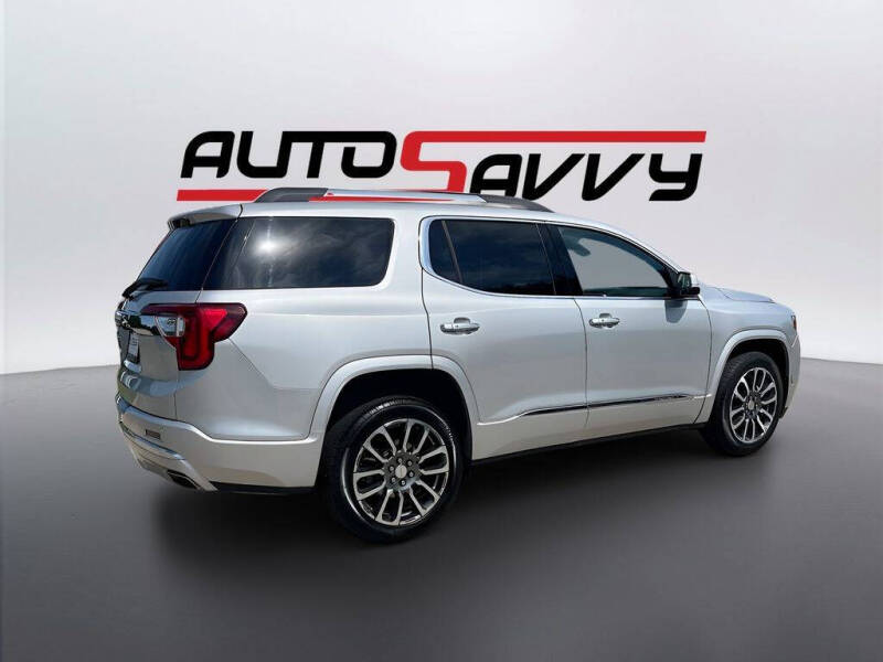 2020 GMC Acadia Denali