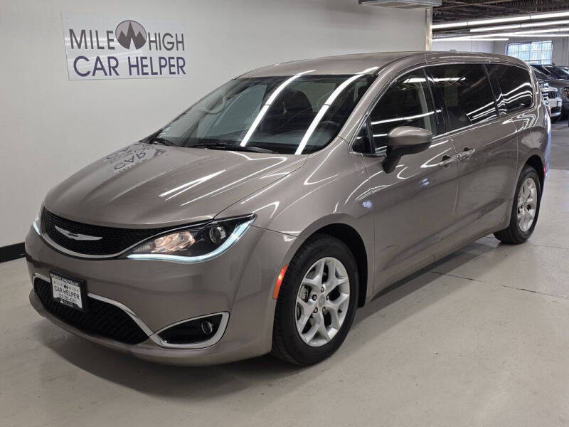 2017 Chrysler Pacifica Touring Plus