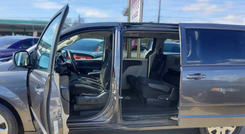 2016 Dodge Grand Caravan SE