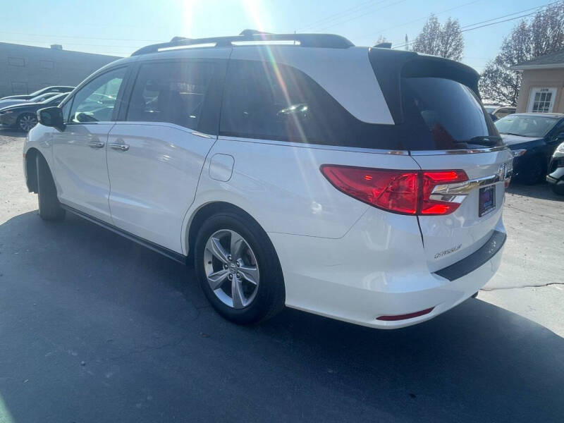 2018 Honda Odyssey EX-L photo 39